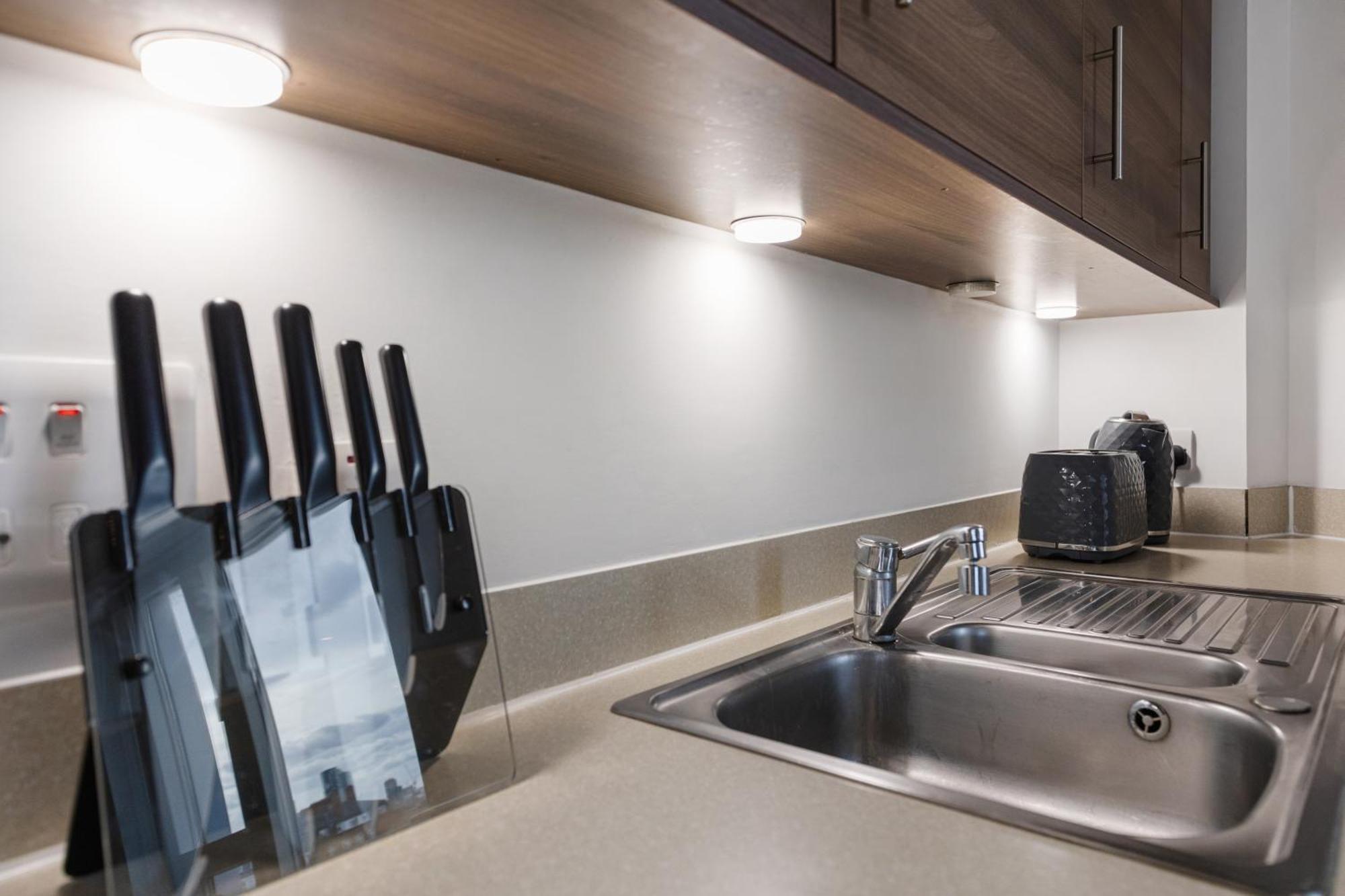 Modern & Spacious 3 Bed With Free Parking & Lift In Shoreditch, Next To Station Apartamento *